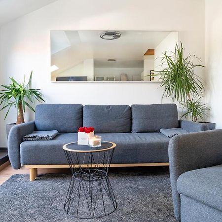 Stylish 2 Room Maisonette Hannover - Contactless Check-In Buitenkant foto