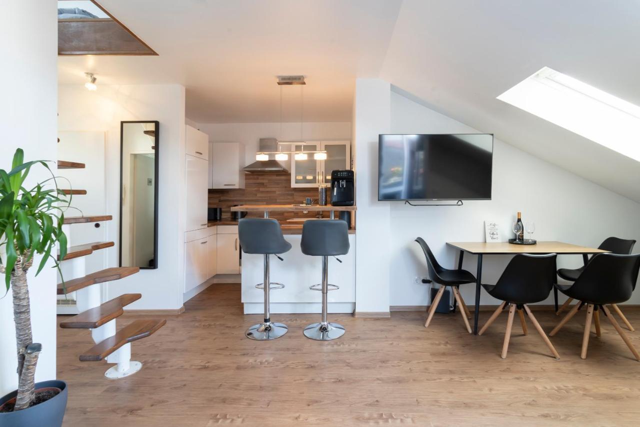 Stylish 2 Room Maisonette Hannover - Contactless Check-In Buitenkant foto