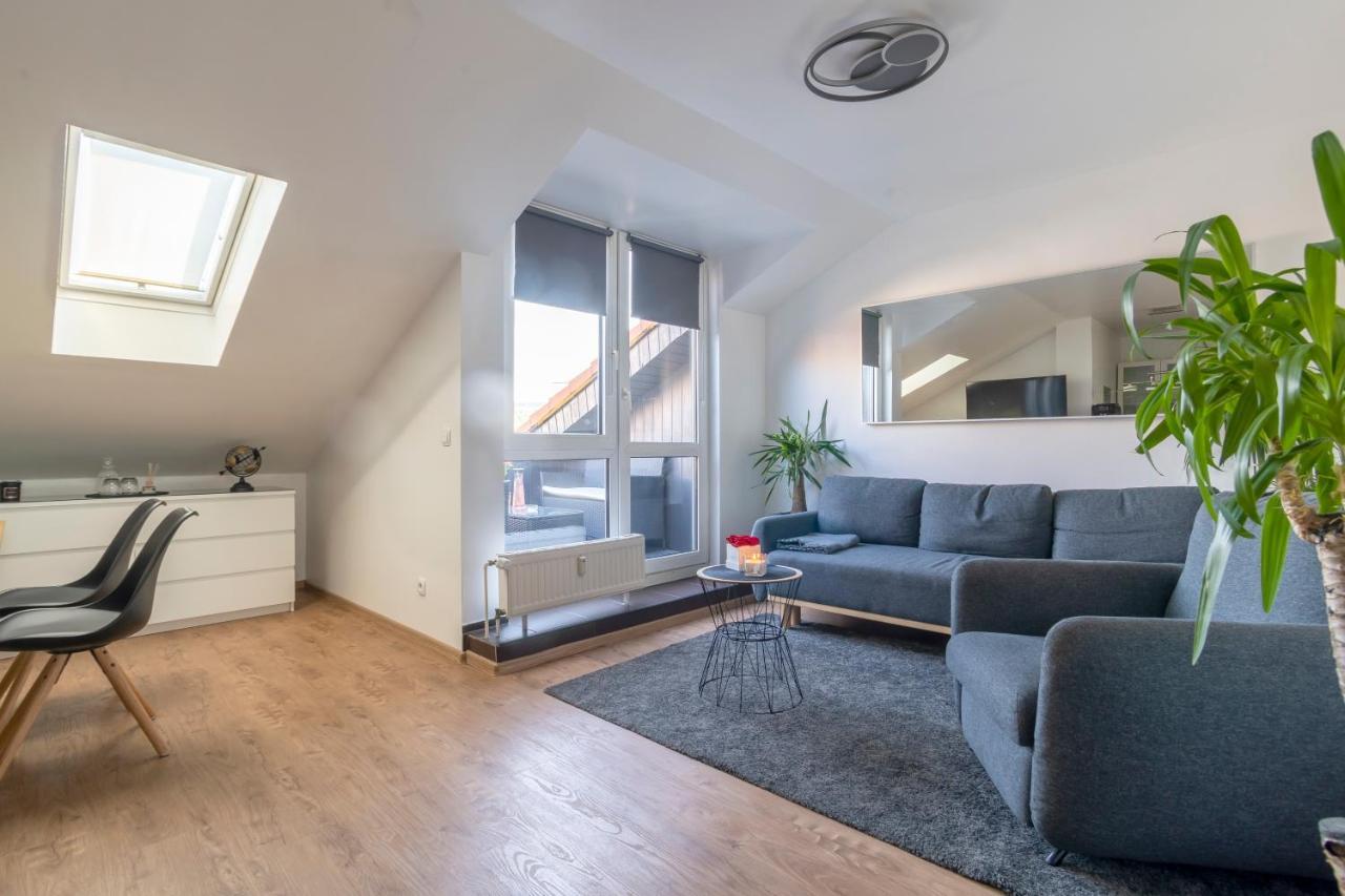 Stylish 2 Room Maisonette Hannover - Contactless Check-In Buitenkant foto